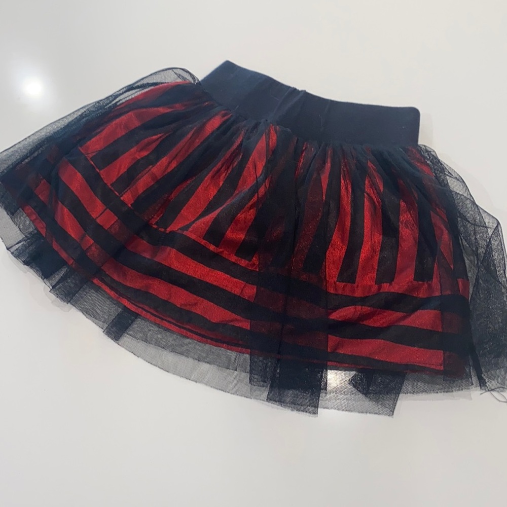 Skirt girls small red satin and black lace